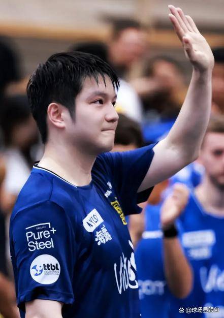 3比0大获全胜！樊振东欧冠首秀取得开门红，国乒奥运冠军笑容灿烂