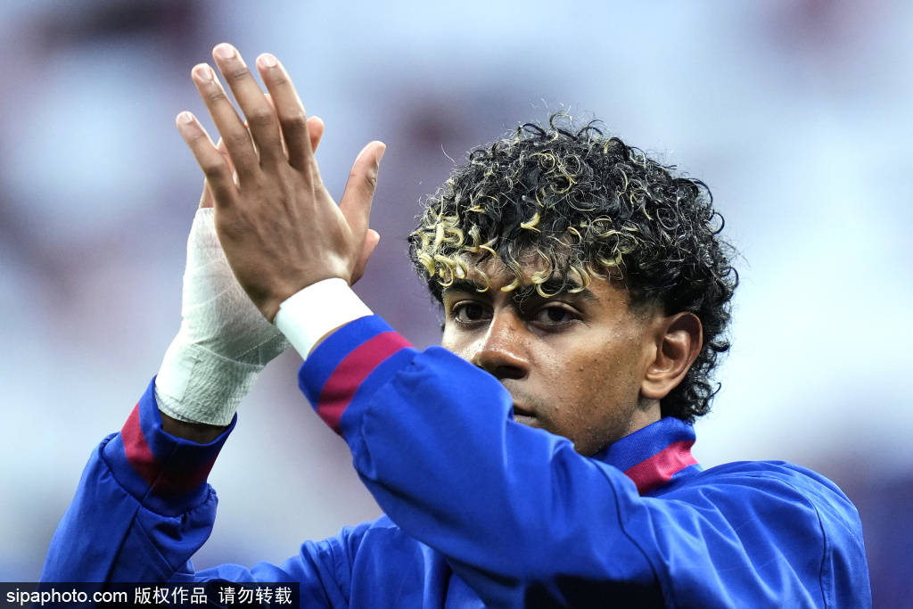 巴塞罗那再向欧足联申诉：欧冠出局背后，裁判争议引爆“竞技与经济损失”怒火